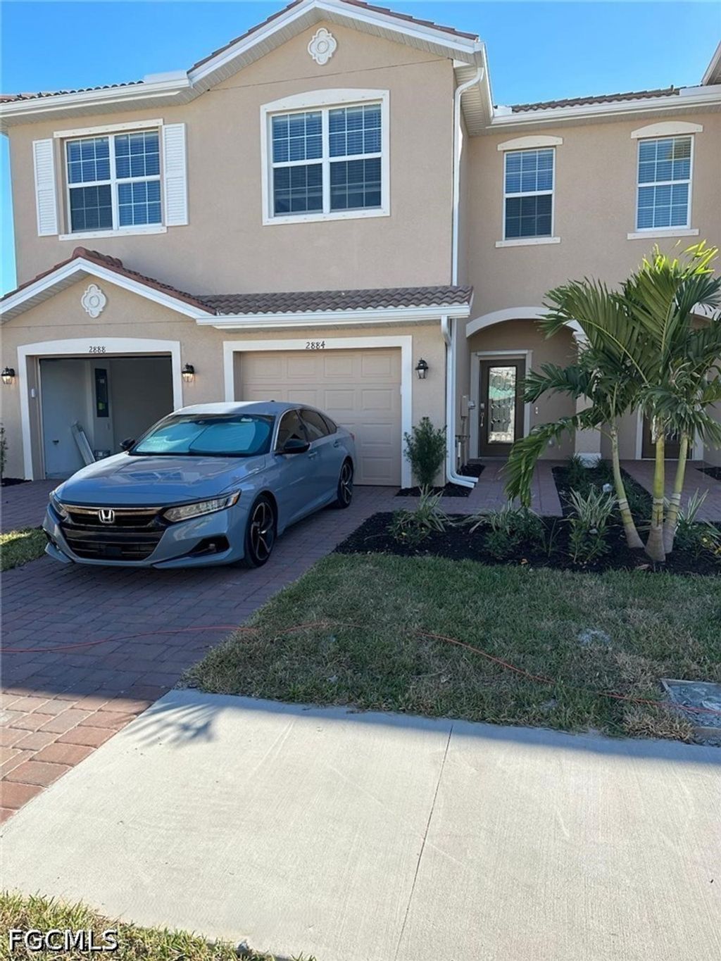 2884 Citrus St, Naples