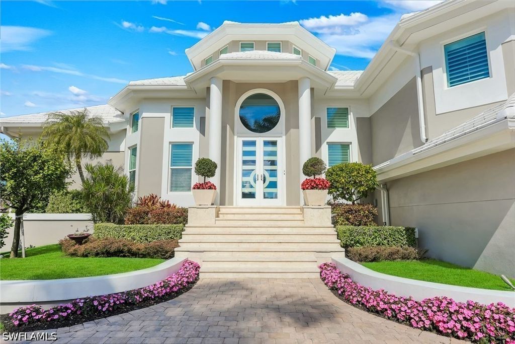 375 Germain Ave, Naples