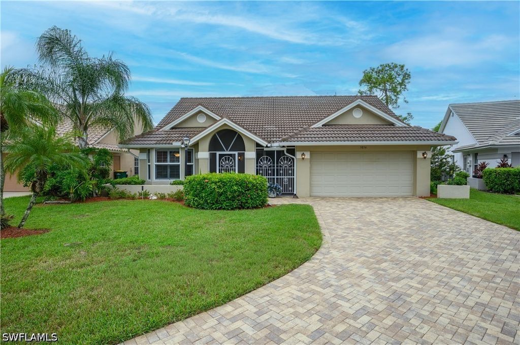 5854 Westbourgh Ct, Naples