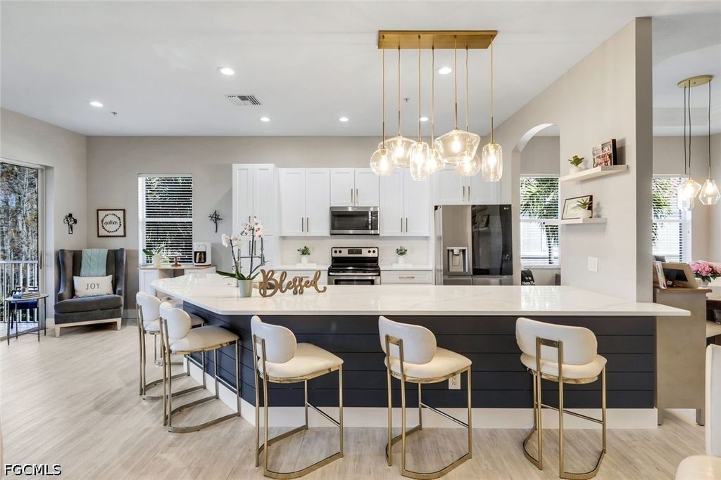 13034 Pennington Pl 202, Fort Myers