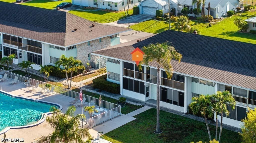 4216 Se 4th Pl 12, Cape Coral