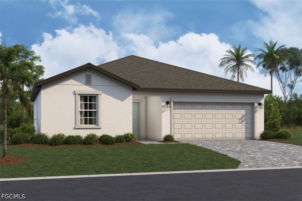 318 Lakeside Hideaway Ln, Lehigh Acres