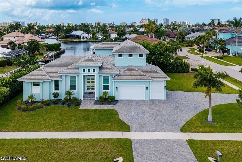 384 S Heathwood Dr, Marco Island