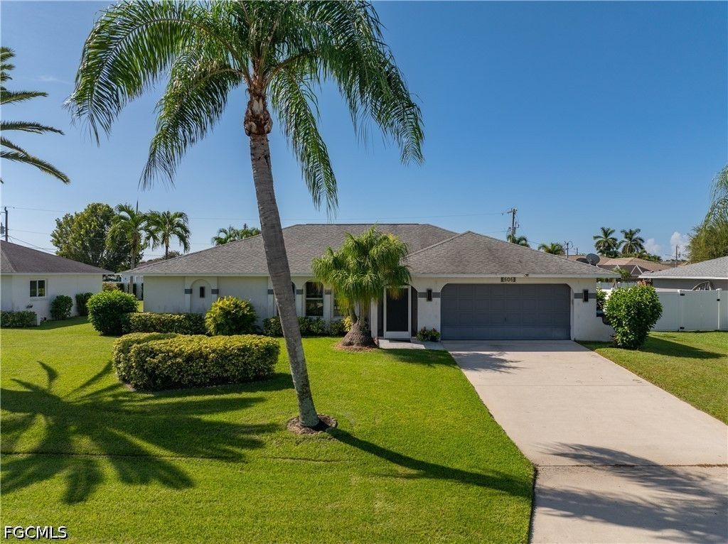 606 Se 15th St, Cape Coral
