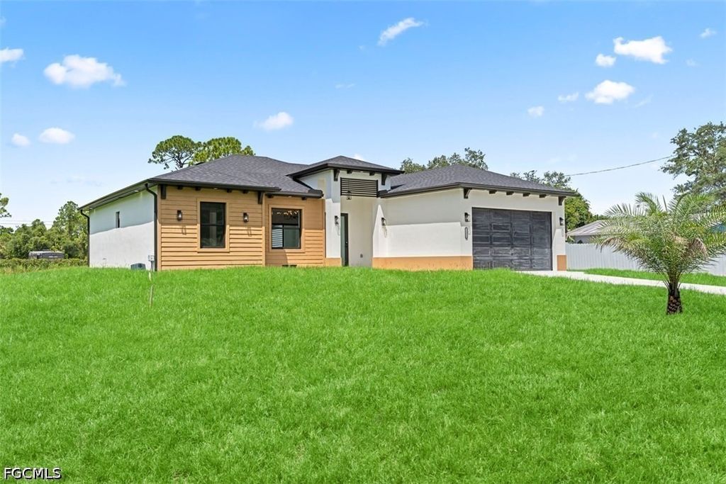 1121 Willard Ave, LEHIGH ACRES