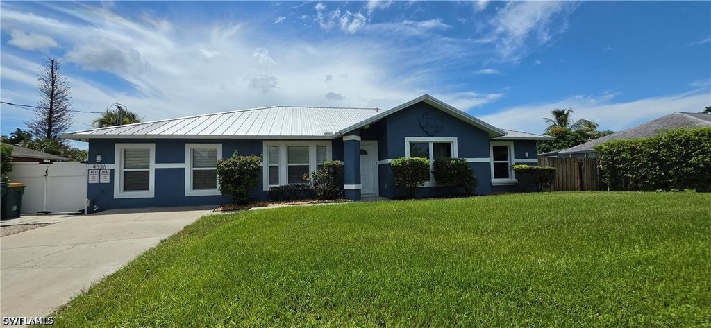 4536 25th Ave Sw, Naples