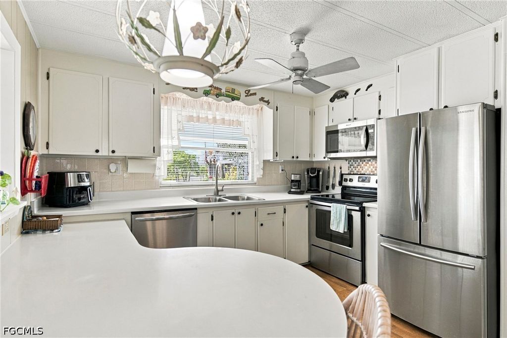 151 Overland Trl, North Fort Myers