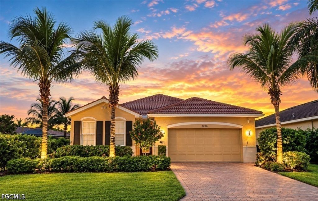3286 Birchin Ln, Fort Myers