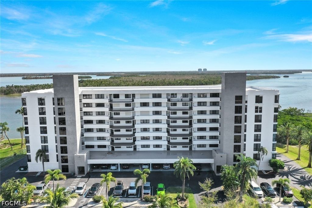 4253 Bay Beach Ln F1, Fort Myers Beach
