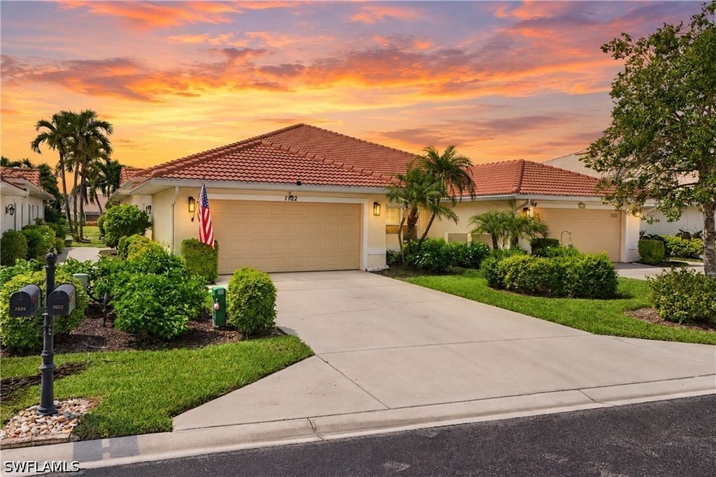 7022 Lone Oak Blvd, Naples