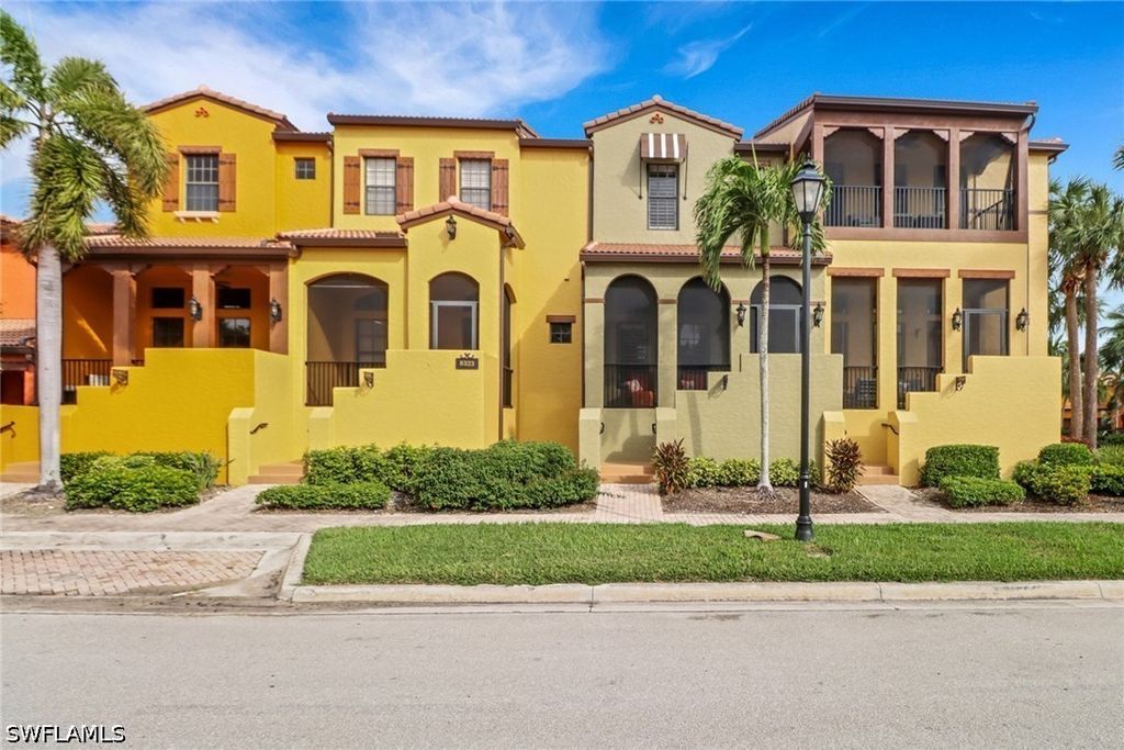 8323 Delicia St 1309, Fort Myers