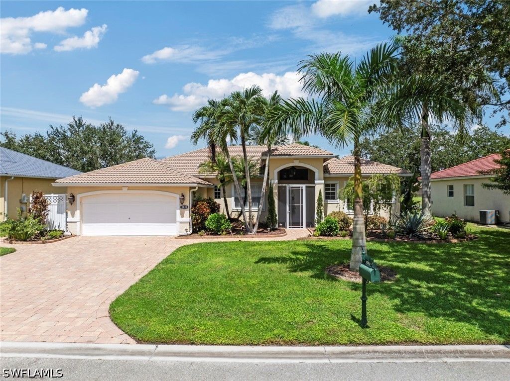 3439 Allegheny Ct, Naples