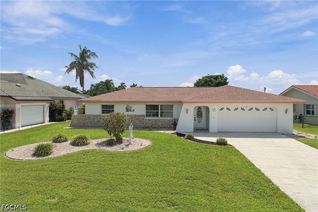 2016 Se 27th Ter, Cape Coral