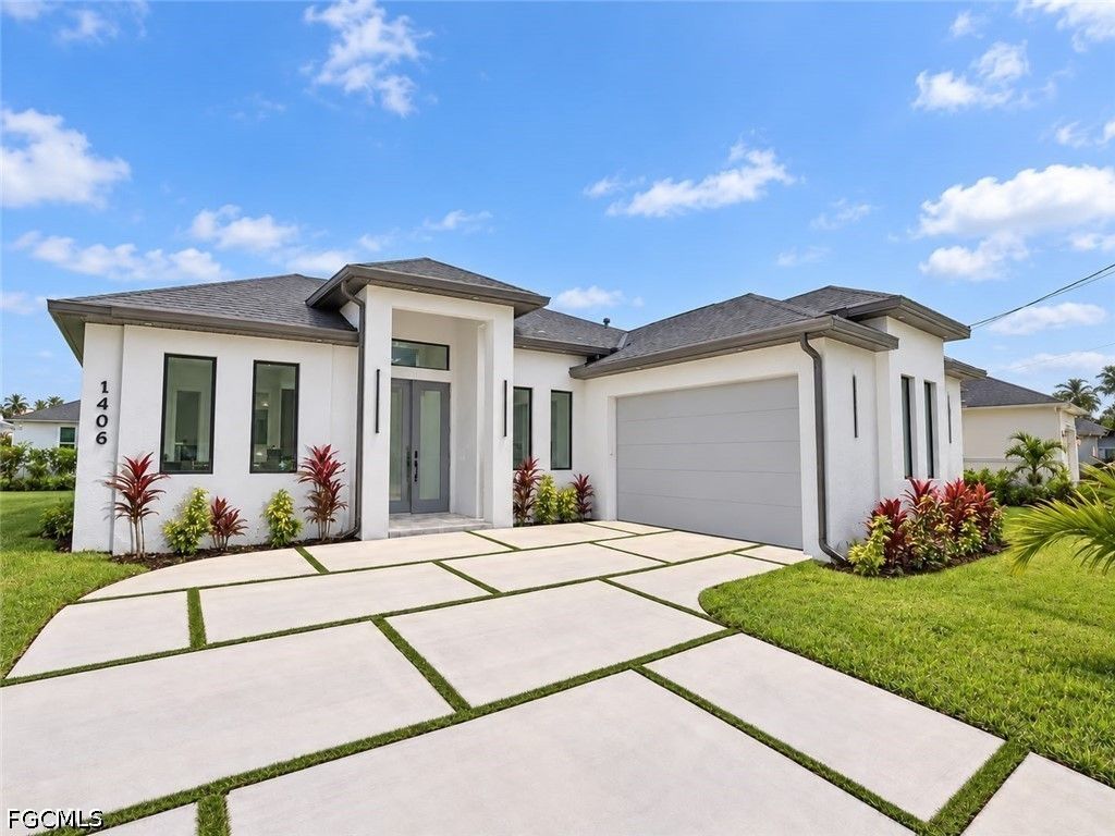 1406 Ne 20th St, Cape Coral