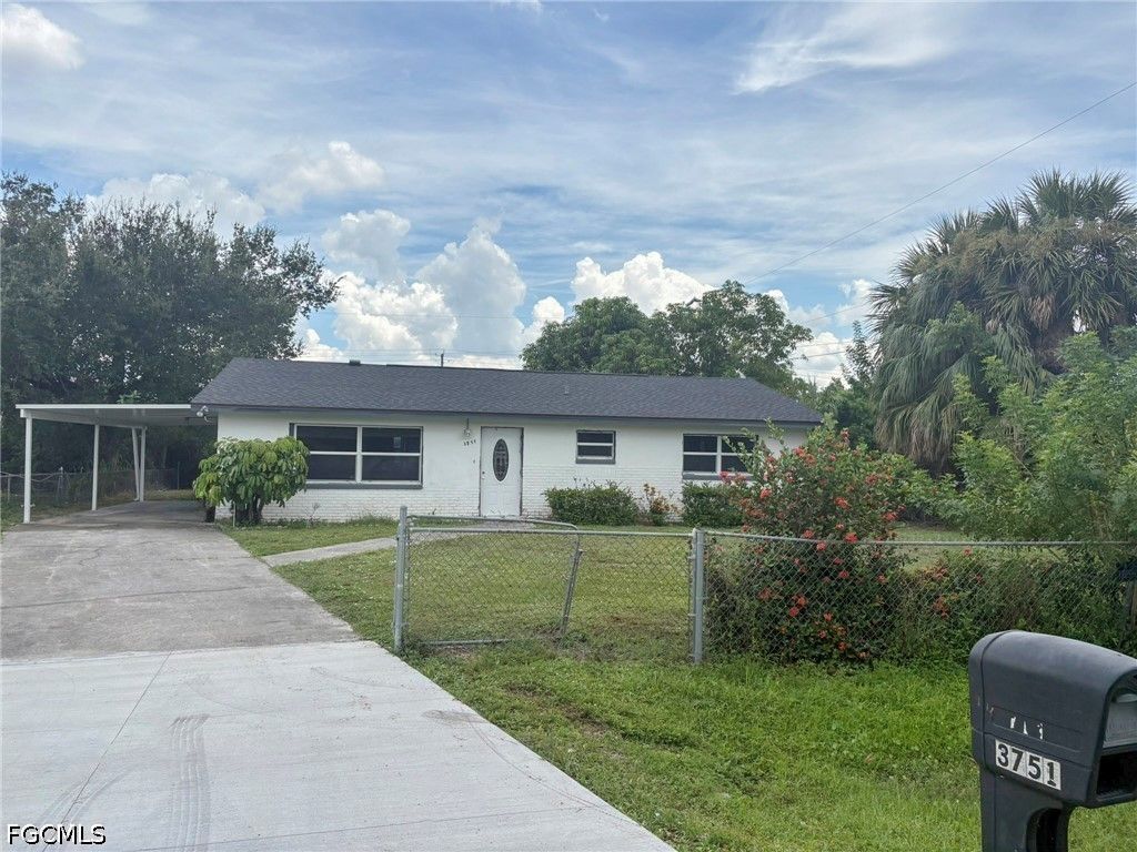 3751 Highland Ave, Fort Myers