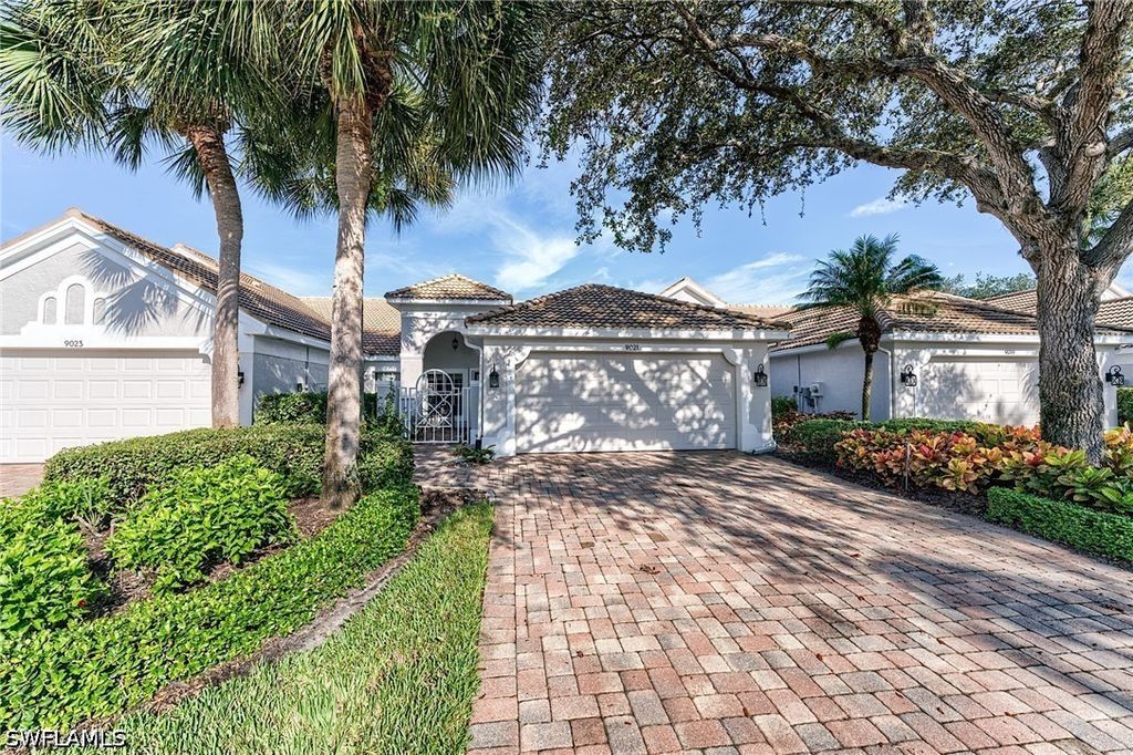 9021 Spring Run Blvd, Estero