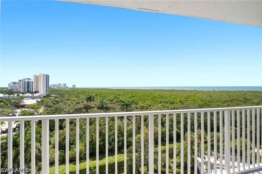 6361 Pelican Bay Blvd 802, Naples