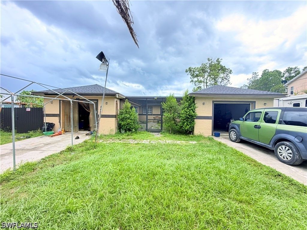 1026 Ainsworth St E, Lehigh Acres