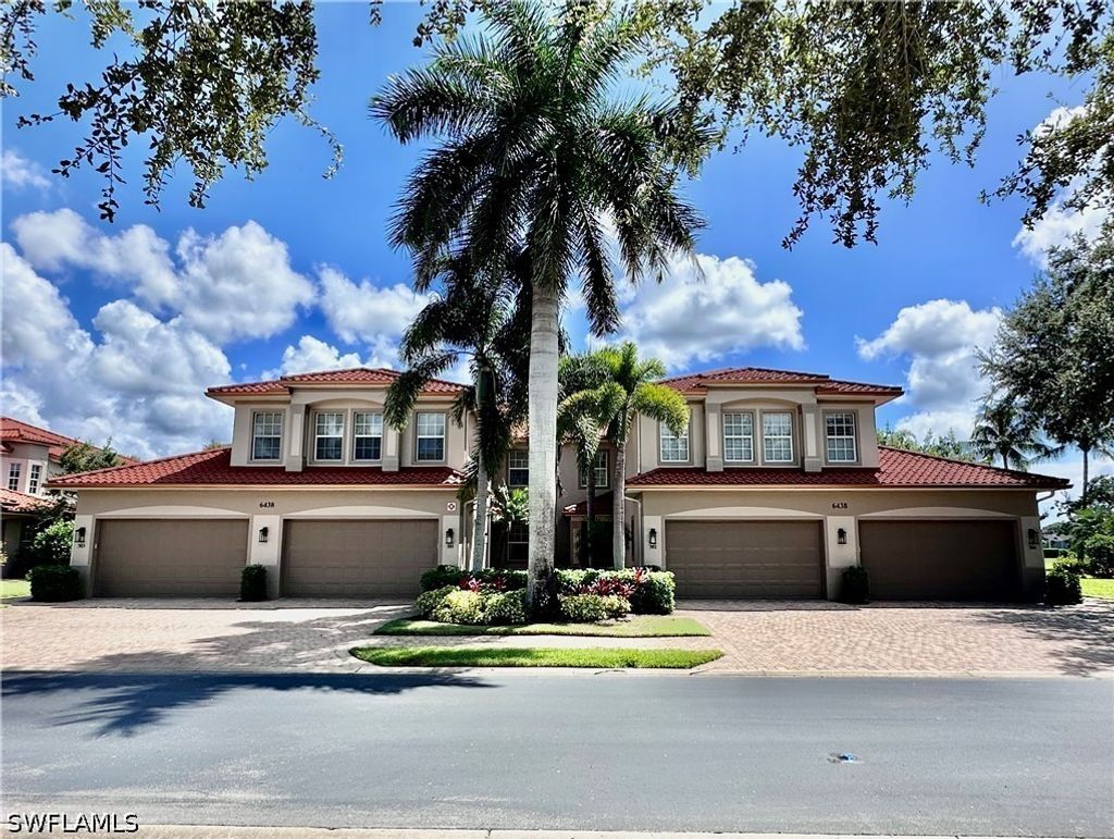 6438 Legacy Cir 304, Naples
