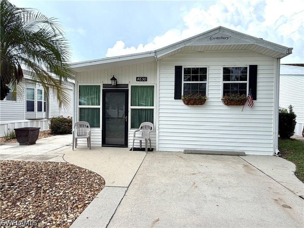 4650 Jefferson Davis Blvd W, Estero