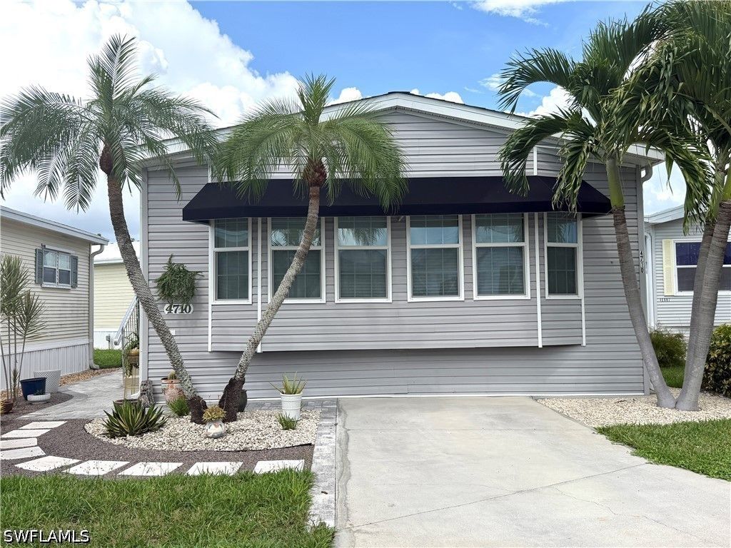 4710 Lafayette Ln W, Estero