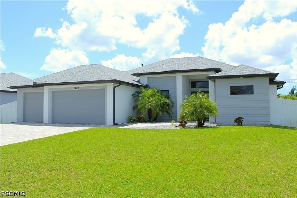 1920 Sw 2nd Ter, CAPE CORAL