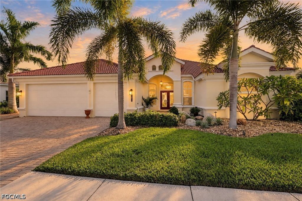 13717 Bald Cypress Cir, Fort Myers