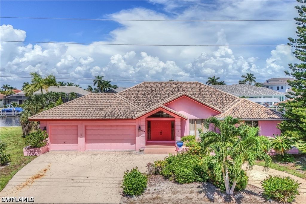 269 N Barfield Dr, Marco Island