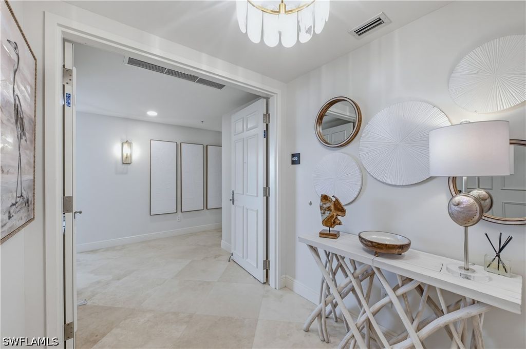 275 Indies Way 605, NAPLES