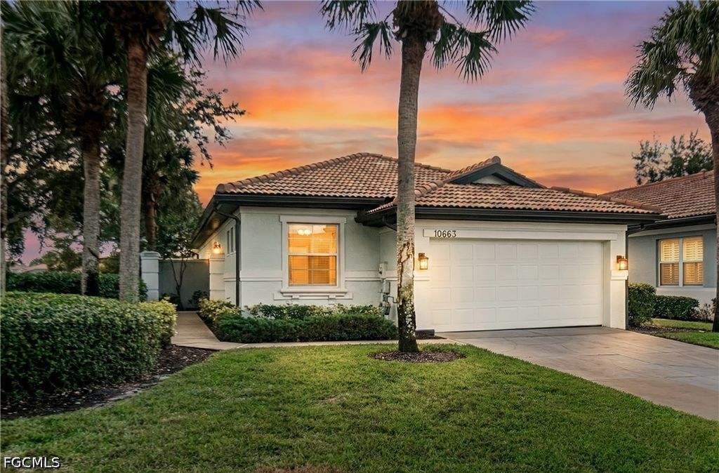 10663 Avila Cir, Fort Myers