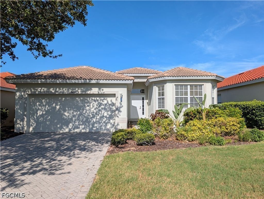 13945 Village Creek Dr, Fort Myers
