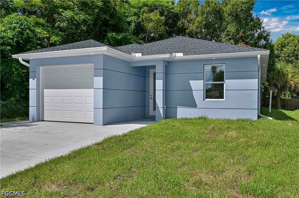 4338 Lexington Ave, Fort Myers