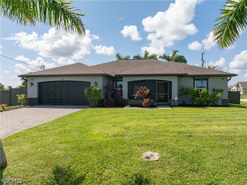 1306 Nw 18th St, Cape Coral