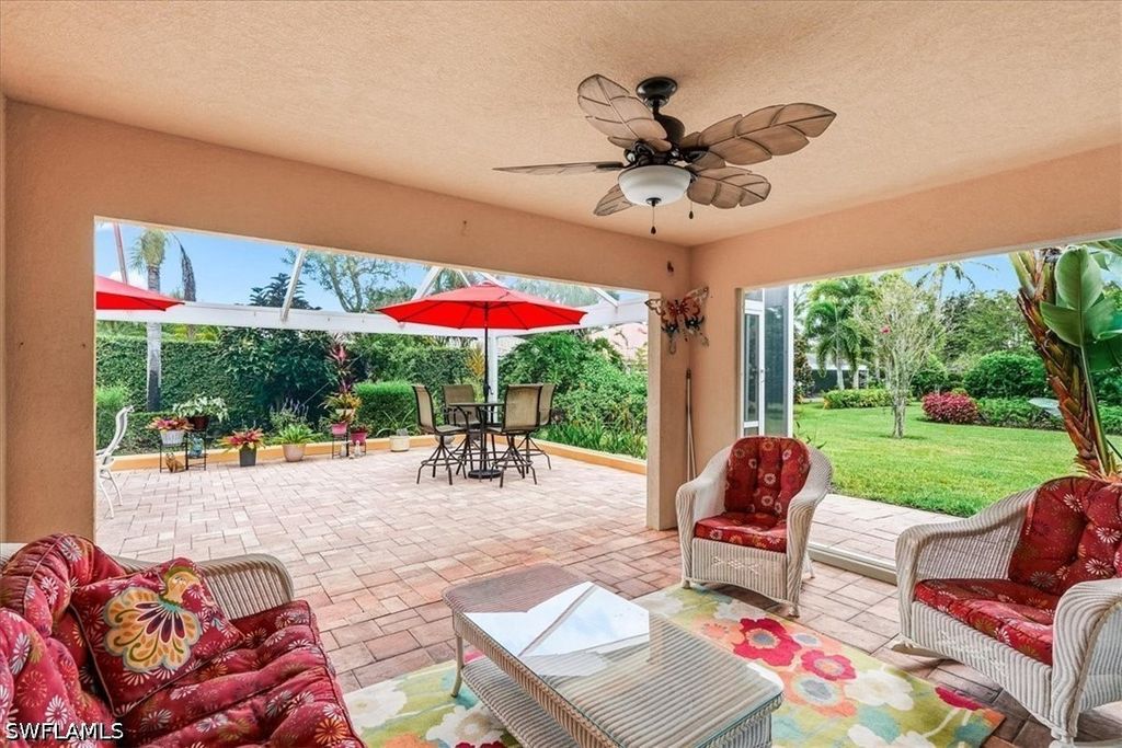 15410 Remora Dr, Bonita Springs