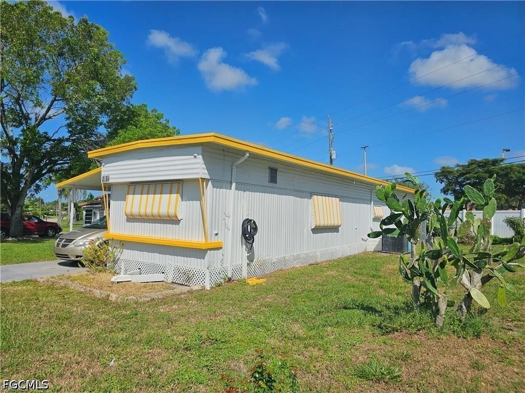 3834 Unique Cir, Fort Myers