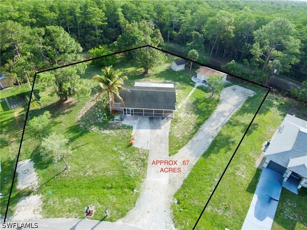 5529 Hardee St, Naples