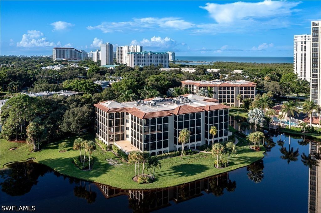 6020 Pelican Bay Blvd 404, Naples