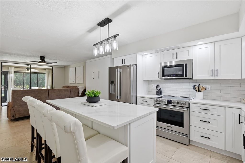 15751 Windward Way Cir 1102, FORT MYERS