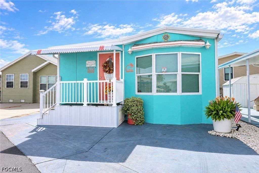 11095 Sunglow Ln, FORT MYERS