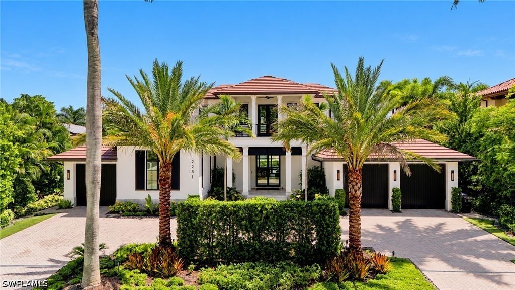 2231 Forrest Ln, Naples