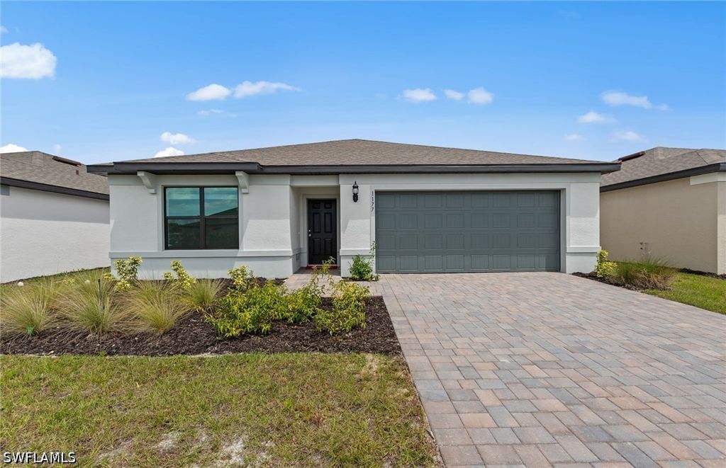 1157 Caloosa Creek Dr, LABELLE