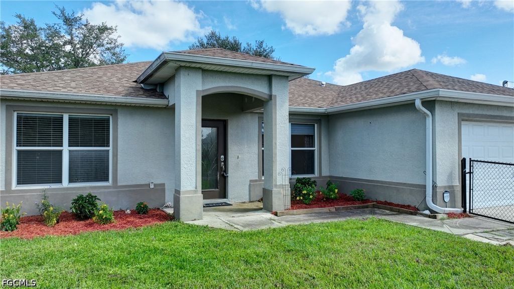 3020 62nd St W, Lehigh Acres