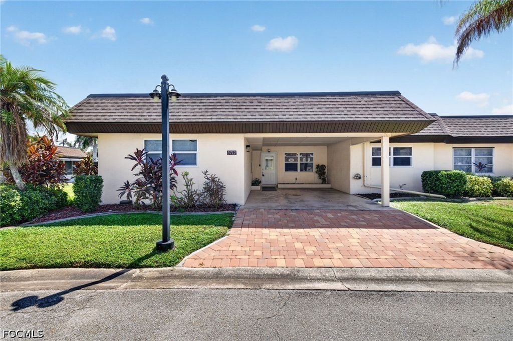 5712 Bass Cir, FORT MYERS