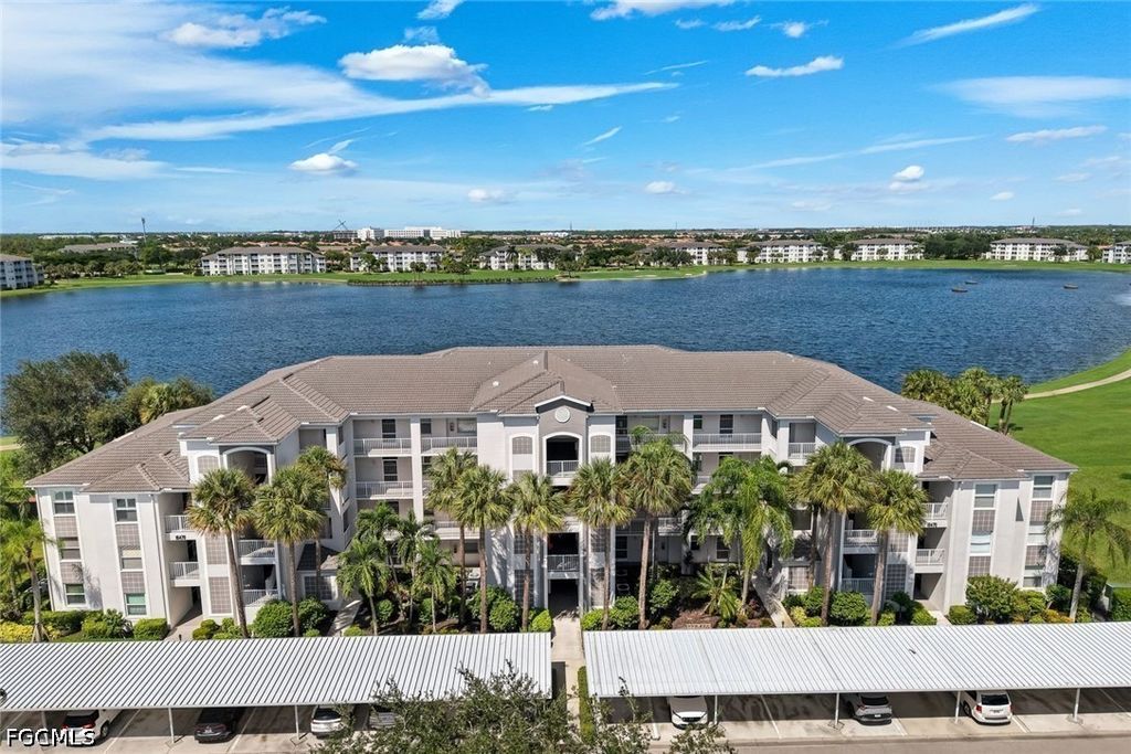 10470 Washingtonia Palm Way 1212, FORT MYERS