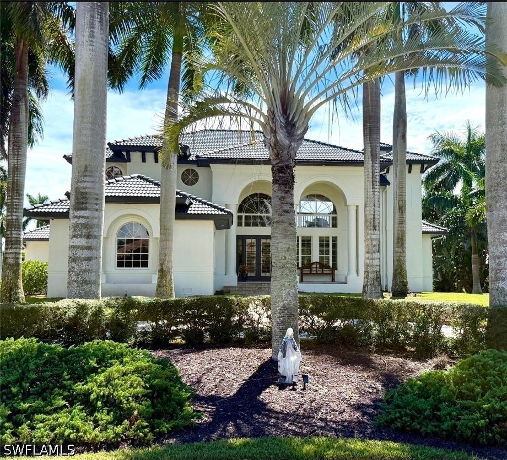 1659 Mcilvaine Ct, Marco Island