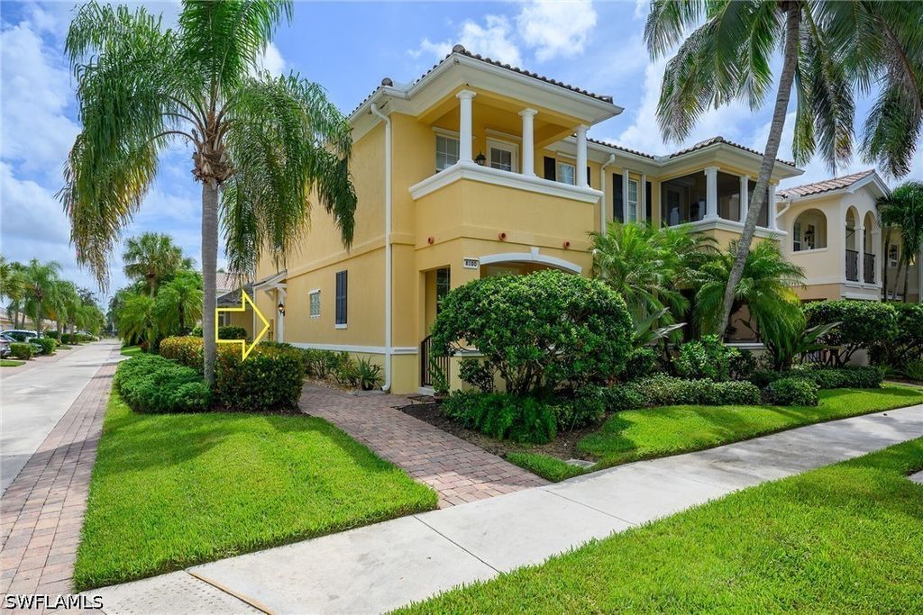 8100 Josefa Way, Naples