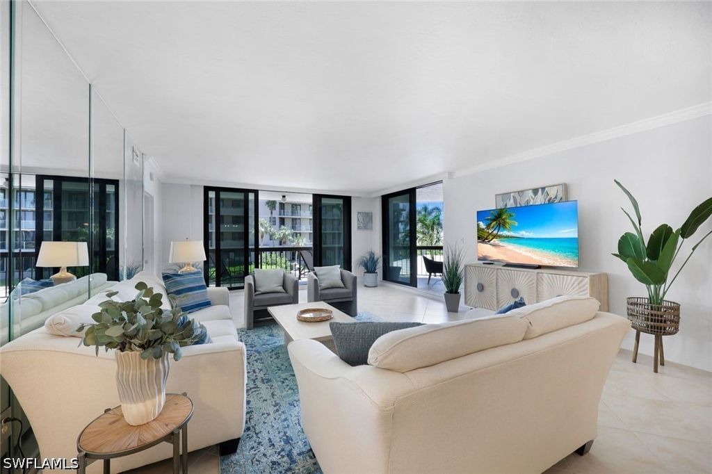 174 S Collier Blvd 205, Marco Island