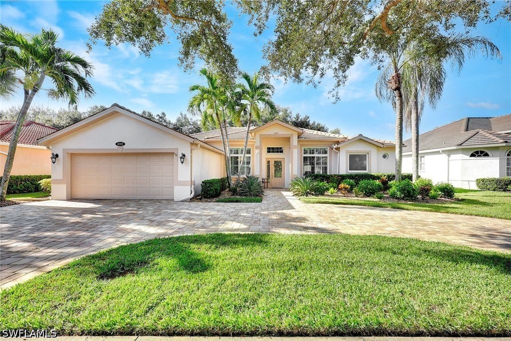 14912 Indigo Lakes Dr, Naples