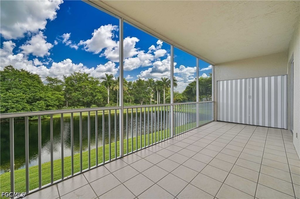 14831 Park Lake Dr 209, FORT MYERS