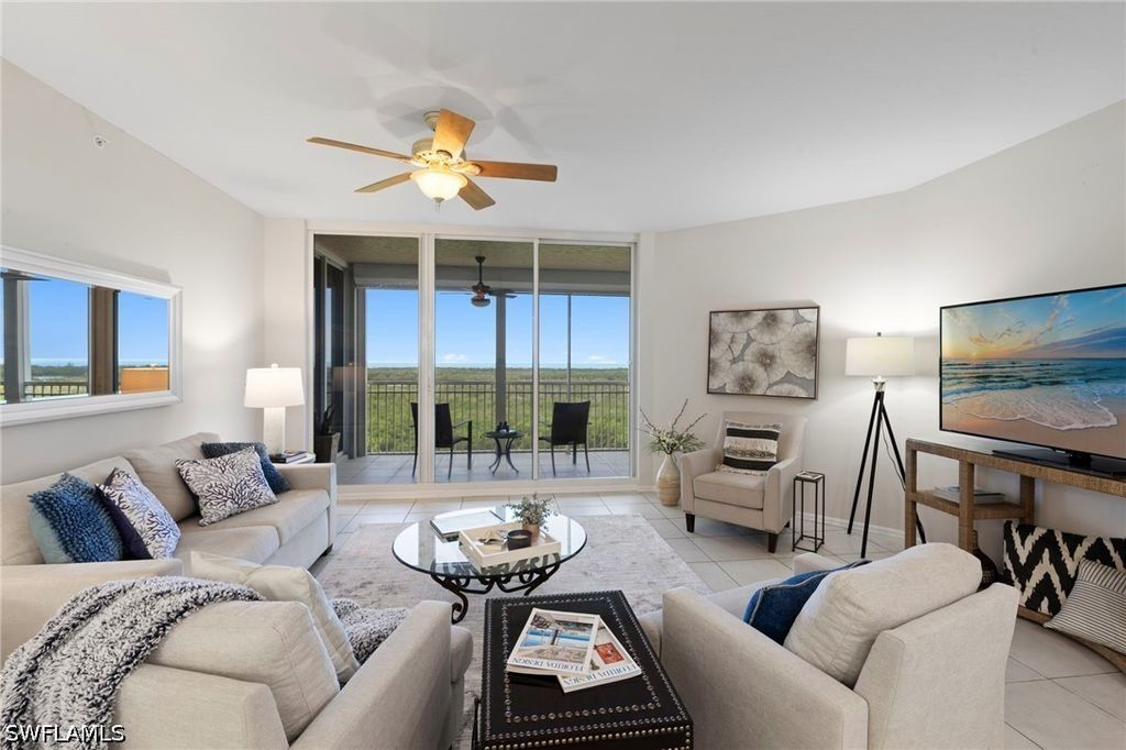 1001 Arbor Lake Dr 606, NAPLES